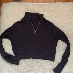 Brandy Melville John galt cropped quarter zip